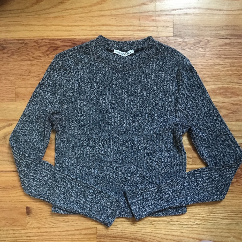 Ribbed Long Sleeve Crop Top